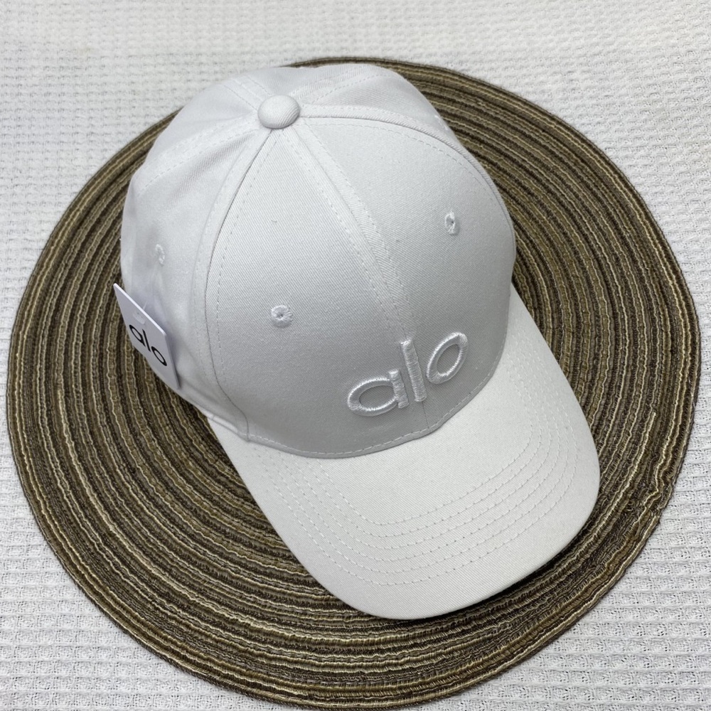 🌪️ALO Yoga White/White Off-Duty Cap